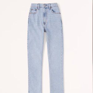 Ultra High Rise 90s Slim Straight Jean
